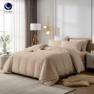 ชุดเครื่องนอน 3.5 ฟุต 4 ชิ้น CHARM ผ้าซาตินลายริ้ว สีเบจ